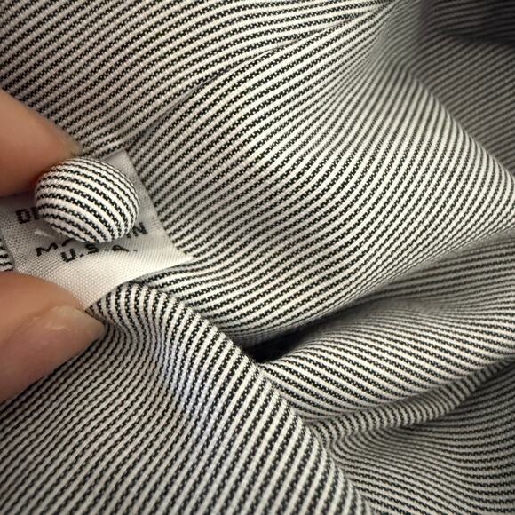 KIMBERLY TAYLOR | Black and White Stripe Tie Front Cropped Long Sleeve Top Large - Picture 6 of 6